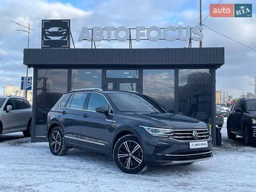 Авто Volkswagen Tiguan 2021 № 8362985