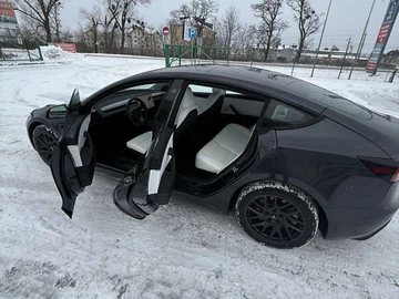 Авто Tesla Model 3 2025 № 8362986