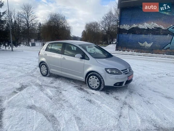 Авто Volkswagen Golf Plus 2007 № 8363117