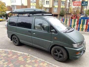 Авто Mitsubishi L 400 2000 № 8363167