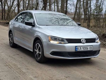 Авто Volkswagen Jetta 2012 № 8363210