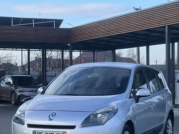 Авто Renault Grand Scenic 2010 № 8363213