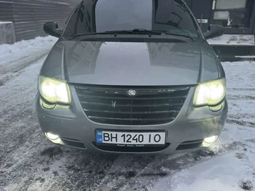 Авто Chrysler Grand Voyager 2005 № 8363218