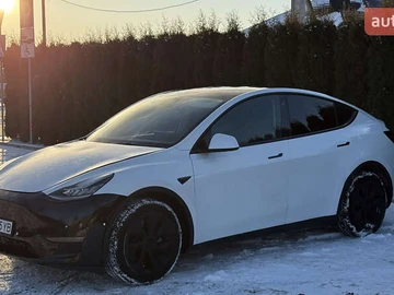 Авто Tesla Model Y 2022 № 8363365