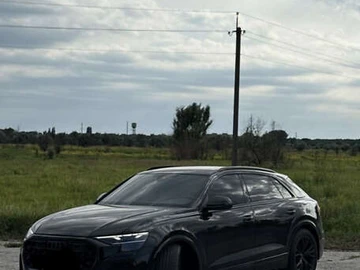 Авто Audi Q8 2025 № 8363427