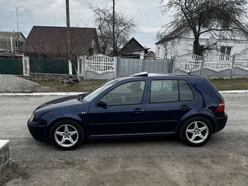 Авто Volkswagen Golf 1999 № 8363480
