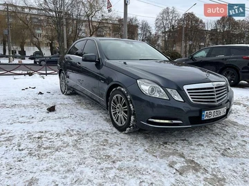 Авто Mercedes E-Class 2011 № 8363928