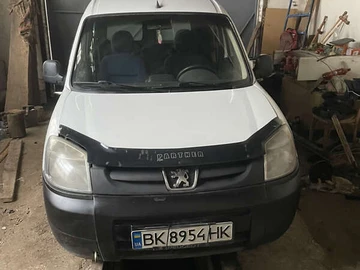Авто Peugeot Partner 2004 № 8364083