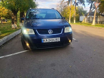 Авто Volkswagen Touran 2003 № 8364604