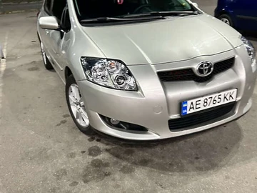 Авто Toyota Auris 2006 № 8364868