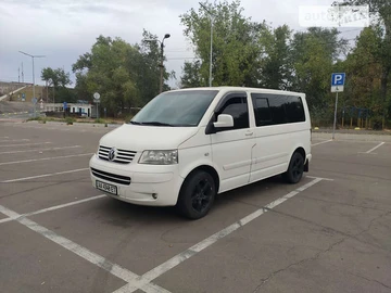 Авто Volkswagen Transporter 2005 № 8365025