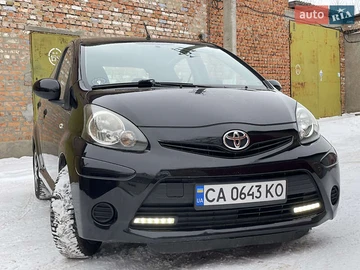 Авто Toyota Aygo 2012 № 8365154