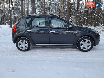 Авто Dacia Sandero Stepway 2010 № 8365155