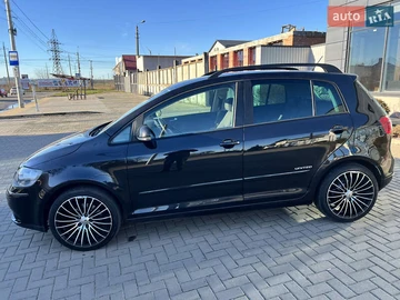 Авто Volkswagen Golf Plus 2008 № 8365210