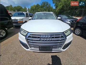 Авто Audi Q5 2017 № 8365604