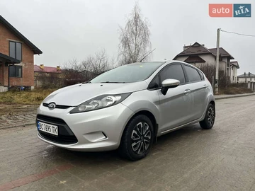 Авто Ford Fiesta 2011 № 8365747