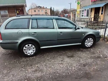 Авто Skoda Octavia 2002 № 8365979