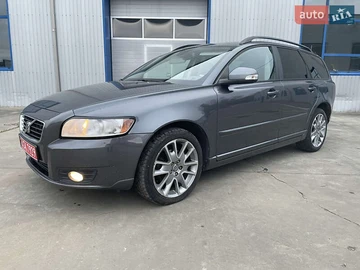 Авто Volvo V50 2010 № 8366611