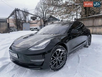 Авто Tesla Model 3 2018 № 8366782
