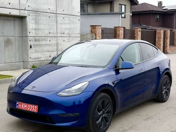 Авто Tesla Model Y 2024 № 8366968