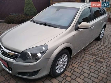 Авто Opel Astra 2010 № 8367173