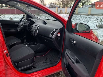 Авто Hyundai I20 2012 № 8367191