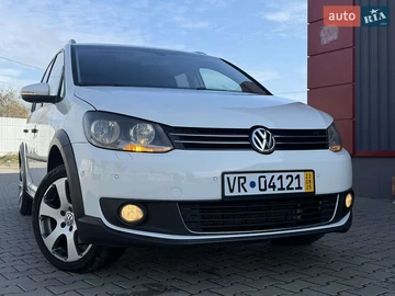 Авто Volkswagen Touran 2012 № 8367333