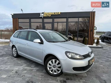 Авто Volkswagen Golf 2010 № 8367427