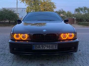 Авто BMW 5 Series 2002 № 8367454