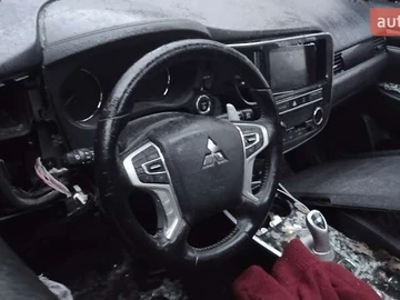 Авто Mitsubishi Outlander 2019 № 8367481