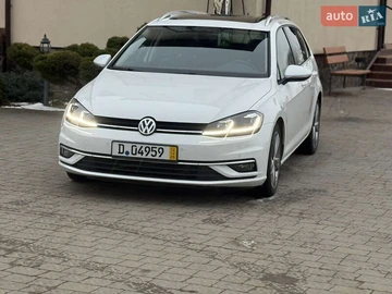 Авто Volkswagen Golf 2017 № 8367609