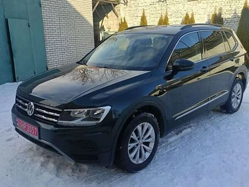 Авто Volkswagen Tiguan 2018 № 8367768