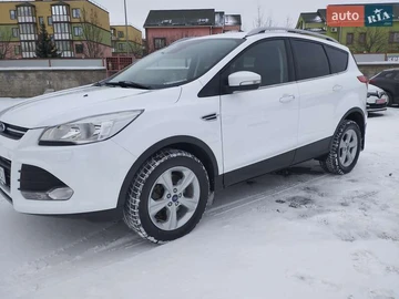 Авто Ford Kuga 2016 № 8367779