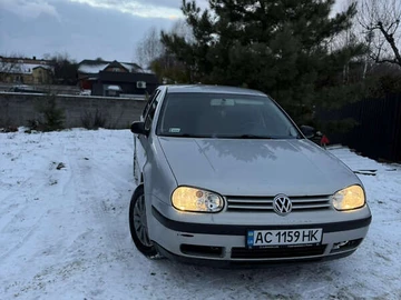 Авто Volkswagen Golf 2000 № 8368001