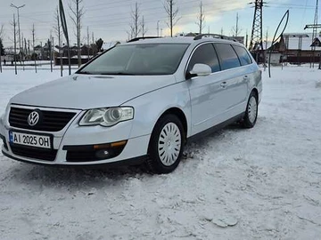 Авто Volkswagen Passat 2010 № 8368133