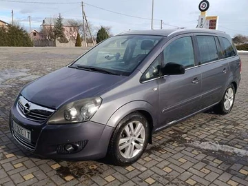 Авто Opel Zafira 2010 № 8368142