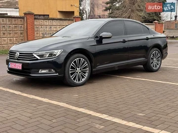 Авто Volkswagen Passat 2018 № 8368278