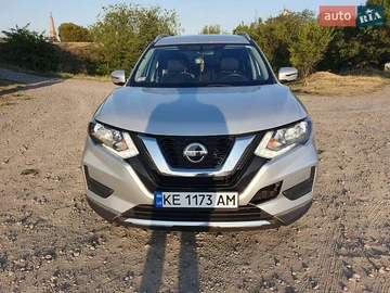 Авто Nissan Rogue 2018 № 8368349