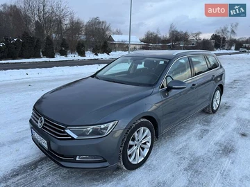 Авто Volkswagen Passat 2016 № 8368356