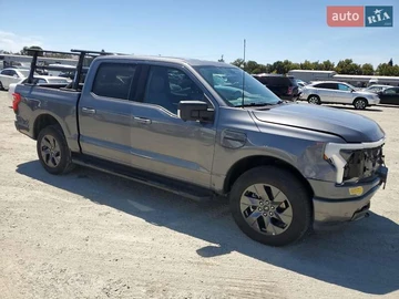 Авто Ford F-150 2022 № 8368800