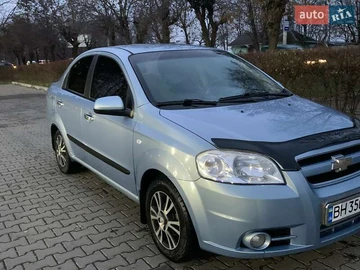 Авто Chevrolet Aveo 2008 № 8368939