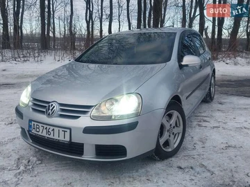 Авто Volkswagen Golf 2004 № 8369111