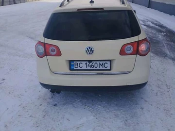 Авто Volkswagen Passat 2010 № 8369152
