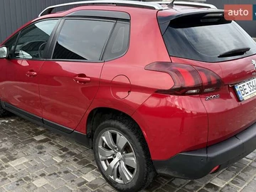 Авто Peugeot 2008 2018 № 8369502