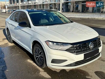 Авто Volkswagen Jetta 2018 № 8369537