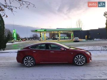 Авто Tesla Model S 2016 № 8369630