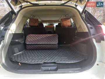 Авто Nissan Rogue 2018 № 8369665