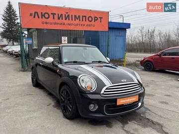 Авто MINI Hatch 2010 № 8370015
