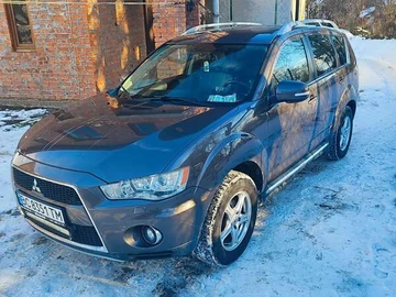 Авто Mitsubishi Outlander Xl 2010 № 8370044