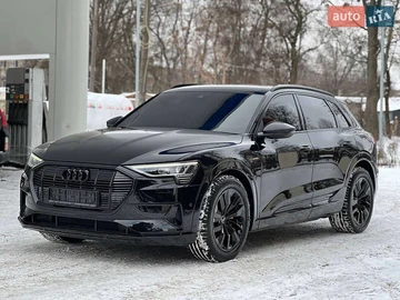 Авто Audi E-Tron 2022 № 8370104
